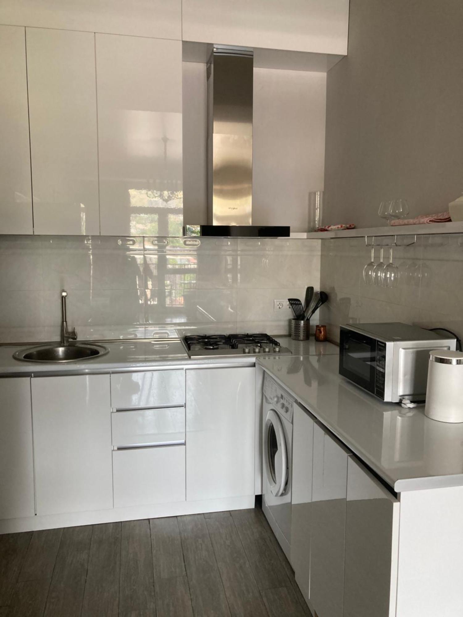 טביליסי Sunny Apartment Ortachala מראה חיצוני תמונה