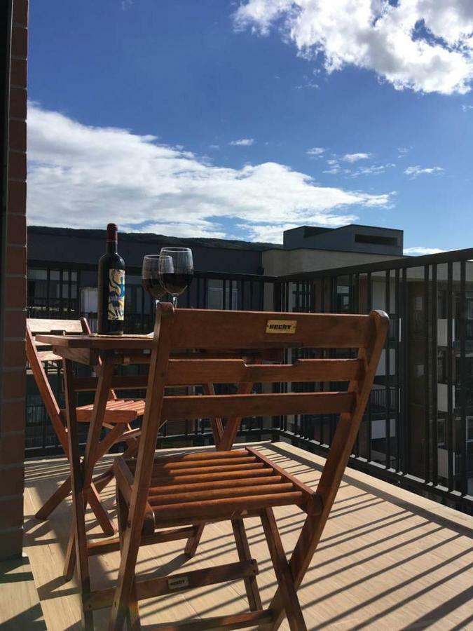 טביליסי Sunny Apartment Ortachala מראה חיצוני תמונה